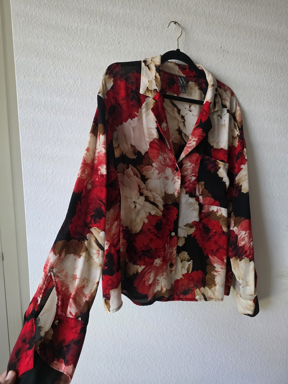 Worthington Red, Black & Cream Floral Blouse